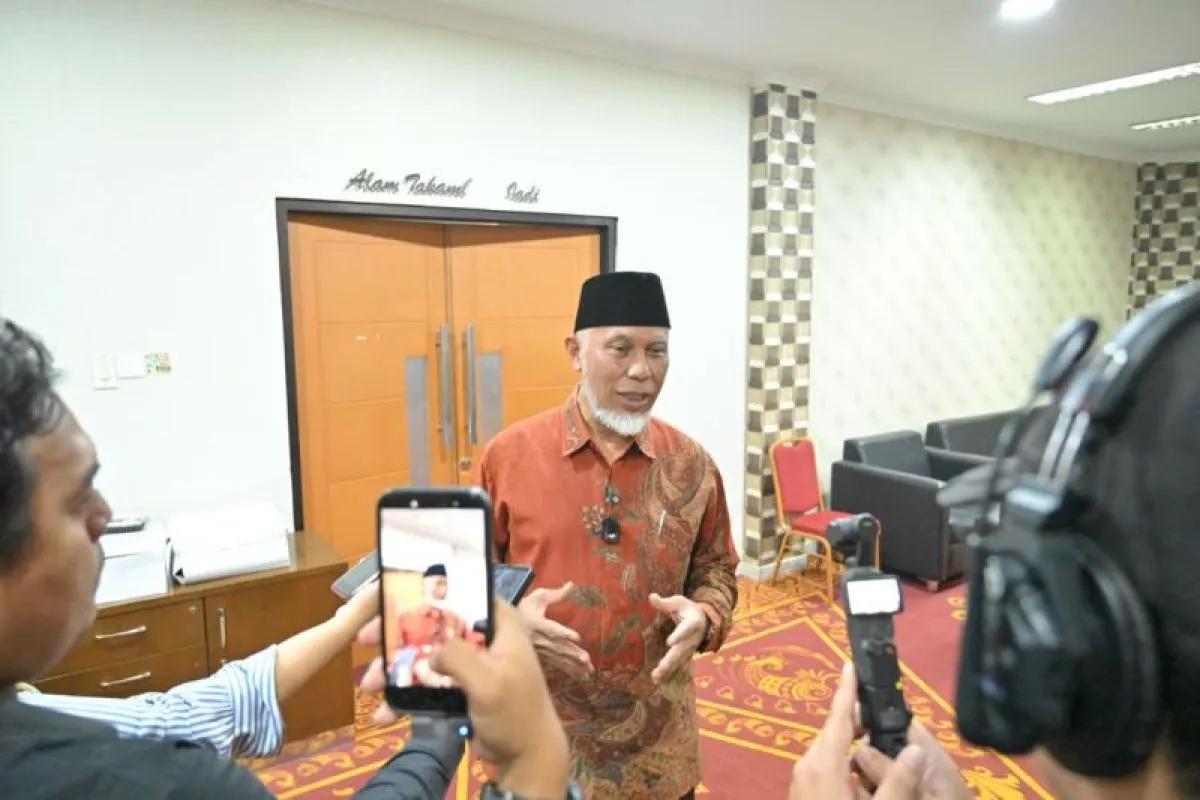 237 Siswa dan Guru Keluhkan Gangguan Kesehatan, Pemprov Sumbar Hentikan Sementara Dapur MBG