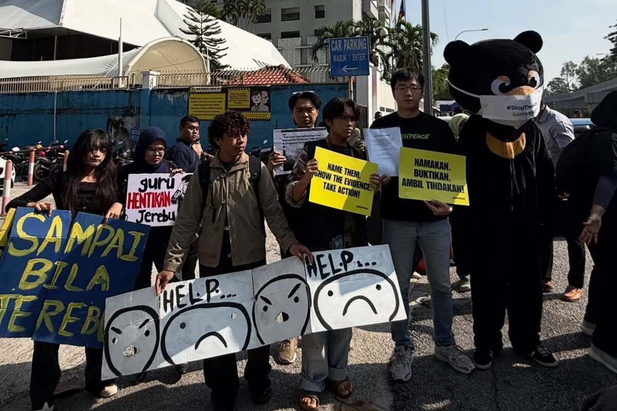 Warga Malaysia Demo di Depan Kedubes RI, Protes Kabut Asap Karhutla Indonesia