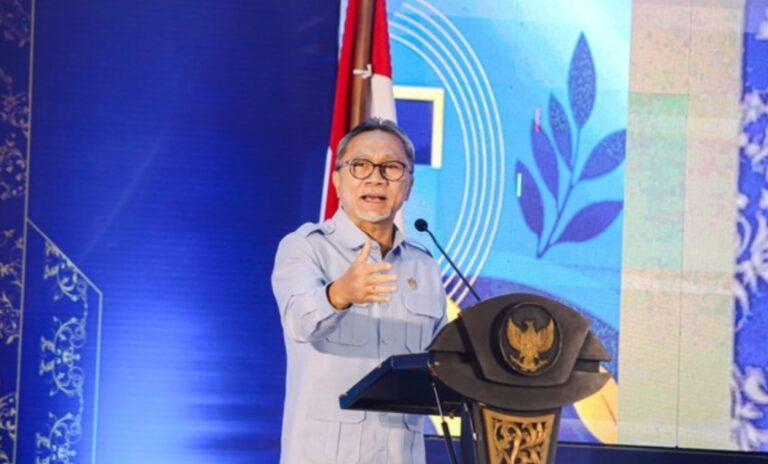 Anggaran Jumbo Tak Menjamin MBG Beres, Zulhas Akui Program Masih Gagal