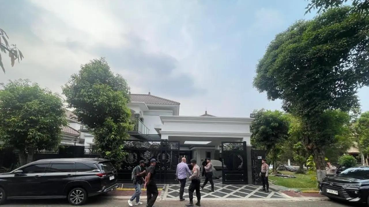 KPK Geledah Rumah Anggota Polri Yayat Sudrajat Terkait Suap Bupati Bekasi