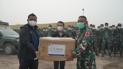 Bantu Satgas Karhutla, CTARSA Foundation Salurkan 8.000 Masker