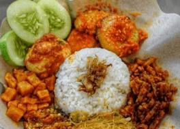 5 Kuliner Legendaris Jakarta yang Cocok Buat Makan Santai Hari Minggu