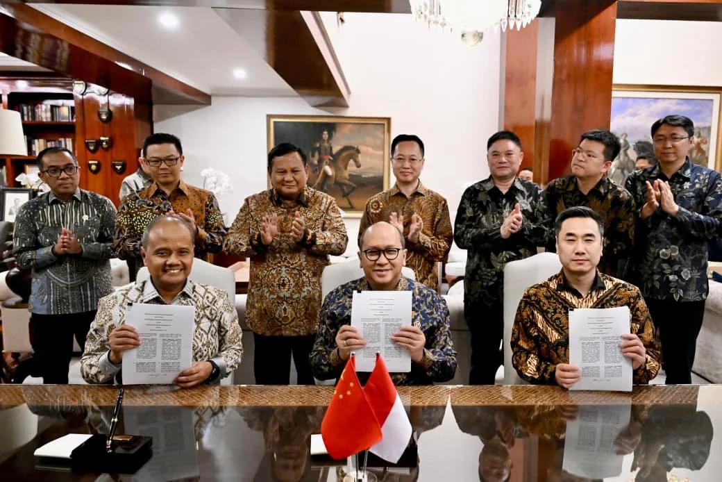 Tandatangani Kesepakatan, Presiden Prabowo Terima Delegasi Danantara dan Hisense di Kertanegara