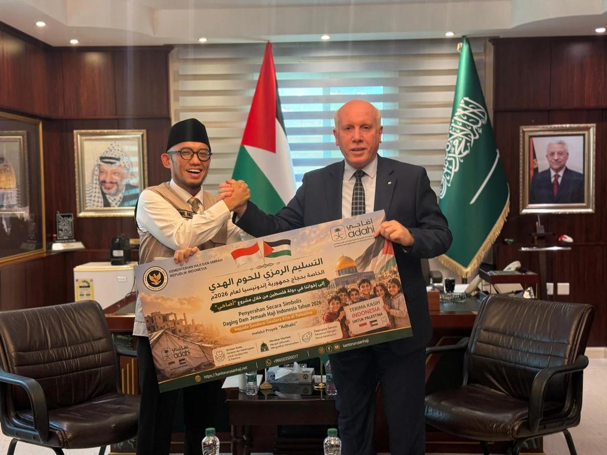 Serahkan Paket Daging Hewan Dam Jamaah Haji Indonesia untuk Palestina, Wamenhaj Tegaskan Bela Kemanusiaan