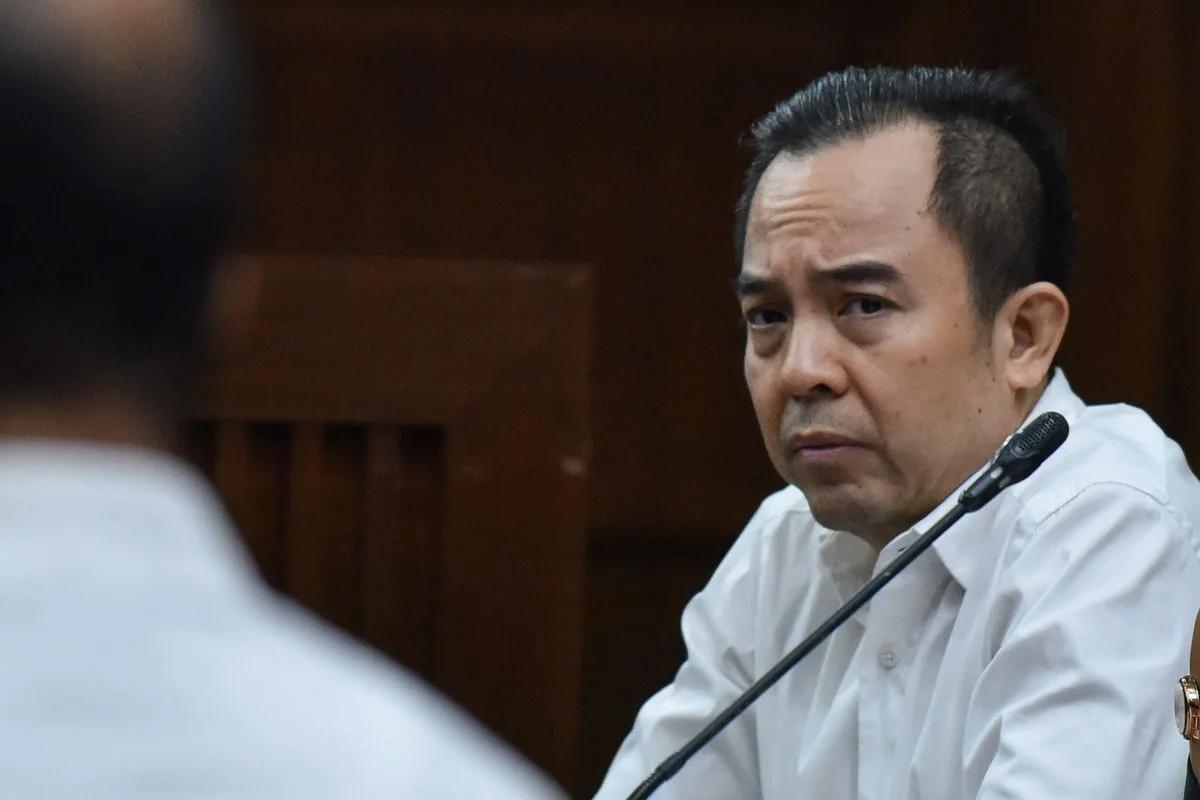 John Field Keluhkan Nasibnya di Sidang yang Sudah Keluar Puluhan Miliar untuk Suap, Kini Tetap Masuk Penjara