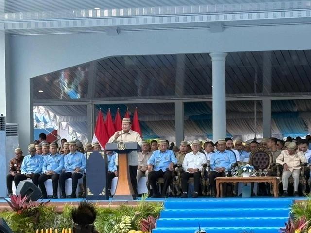 Beri Sambutan di Puncak Pekan Nasional Petani dan Nelayan XVII, Presiden Prabowo Tegaskan Pentingnya Swasembada Pangan