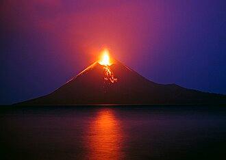 Status Gunung Anak Krakatau Naik Jadi Siaga, Kapal yang Melintas di Selat Sunda Diminta Tingkatkan Kewaspadaan
